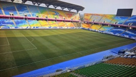 현재 수원 월드컵 경기장 잔디 상황. - ★ ··· 대표팀 토크방 - 樂soccer 현재 수원 월드컵 경기장 잔디 상황.