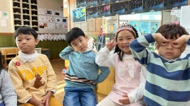 ＜이동동물원＞ : 스핑크스고양이&골든햄스터&금붕어♥ - 만 4세 사랑반 - 밀양성당부설 성모성심유치원 ＜이동동물원＞ : 스핑크스고양이... 