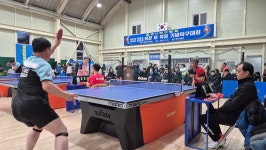 (통영시탁구협회장 이·취임기념 탁구대회 이모저모) - 몬스터클럽 - 통영시탁구협회 탁구대회 처녀 출전에 앵벌이로 등극하다. (통영시탁구협회장...