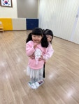 3월 - 협동 신문지 게임 - ♡창의반(5세)♡ - 유아교육의명문 안산 본오예원유치원 3월 - 협동 신문지 게임