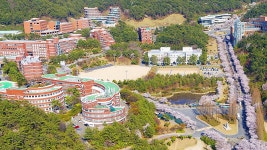 부산지역 대학생들이 가장 부러워하는 대학 캠퍼스 - 악플달면 쩌리쩌려버려 - ＊여성시대＊ 차분한 20대들의 알흠다운 공간 부산지역... 