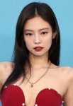 빌보드 위민 인 뮤직어워드 시상식 참가한 블랙핑크 제니 게티사진... 위민 인 뮤직어워드 시상식 참가한 블랙핑크 제니 게티사진 + 수상소감 영상