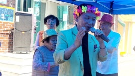 송림리 마을 이벤트행사 중에 - ◆...각종공지..◆ - 신바람노래교실 강민과함께 송림리 마을 이벤트행사 중에