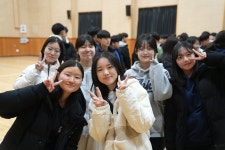 생활복 체육복 받았습니다. - 공지사항 - 남해해성고등학교 2024 신입생 생활복 체육복 받았습니다.
