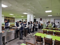 12월 16일 화요일 아침의 모습 - 카페 앨범 - 남해해성고등학교 2024 신입생 12월 16일 화요일 아침의 모습