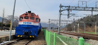 김유정역 근천에 유치중인 디젤기관차 7160.3/10 - 철도차량 (고속,일반) - Rail+ 철도동호회 김유정역 근천에 유치중인 디젤기관차 7160.3/10