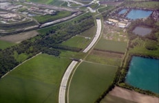 세계 곳곳 로드킬 방지용 생태 통로 - 엽기사진실 - 이종격투기 세계 곳곳 로드킬 방지용 생태 통로