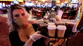 그 직업이 알고 싶다-카지노 호텔 칵테일 웨이트리스 - 　·　베가스생활정보 - I love Las Vegas 그 직업이 알고 싶다-카지노 호텔 칵테일... 