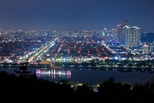 대구 수성못의 야경 - 웃긴자료 ‥‥‥‥‥、 - 도탁스 (DOTAX) 대구 수성못의 야경