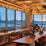 퇴근 후, 노을빛 속에서 책보기 좋은 루프탑 북카페 - 동네마당 - 소주담(談) : 소소한 주민들의 이야기 퇴근 후, 노을빛 속에서 책보기 좋은 루프탑... 