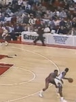 부스터 달고 뛰는 듯한 조던의 레이업 스킬.gif - NBA 게시판 - I Love NBA 부스터 달고 뛰는 듯한 조던의 레이업 스킬.gif