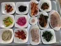 고산 허영만백반기행 홍어찌개백반 만경식당 - 　전 라 도　맛 집 - 전주 맛집 고산 허영만백반기행 홍어찌개백반 만경식당