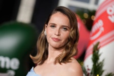 12/2 [펠리시티 존스] 아마존 영화 Oh. What. Fun. 시사회 - _ Hot! 최근 헐리웃 - 아...