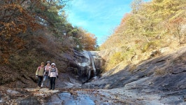 11/11일(화)충남 금산 성봉 ( 1폭포=＞12폭포)둘레길 - ☆--정기산행 사진방 - 광주효성산악회 11/11일(화)충남 금산 성봉 ( 1폭포=＞12폭포)... 