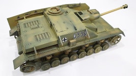 Kfz.167 4호 돌격포 - 수강생 작품 갤러리 - 프라모델 튜닝타임즈 용산 아이파크문화센터 고3 박준표군의 Academy 아카데미 1/35 StuG... 