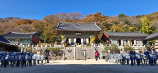 11.20 범어사 미륵사 고당봉 늦은 가을의 가객 - # *** 여행후기... 듣는 정겨운 옛 가요와 세상살이 2025. 11.20 범어사 미륵사 고당봉 늦은 
