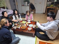 가족들과 함께 - 회원님 사진 - pa 모터스 [평안 타이어마트] 가족들과 함께