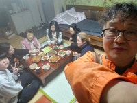 가족들과 함께 - 회원님 사진 - pa 모터스 [평안 타이어마트] 가족들과 함께