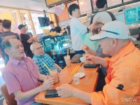 26년 8월 8일토요일 원종사거리 4번출구한방삼계탕 집서 - ─ 행사,모임 사진방 - 부천오정초등학교32회 26년 8월 8일토요일 원종사거리... 