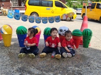 25-7월 아이들과 물총놀이하며 즐거운 시간을 보냈어요~~^^ - ▶25년-제일활동◀ - ♥ 사랑으로 가꾸어가는 제일어린이집 ♥ ♥ 사랑으로... 