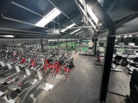 영국 리버플에 있는 헬스짐 dedicated super gym - 인스티즈(instiz) 이슈 카테고리 영국 리버플에 있는 헬스짐 