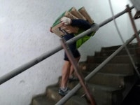 건설 현장 ‘곰방’ 일당 ㄷㄷ - 엽기사진실 - 이종격투기 건설 현장 ‘곰방’ 일당 ㄷㄷ