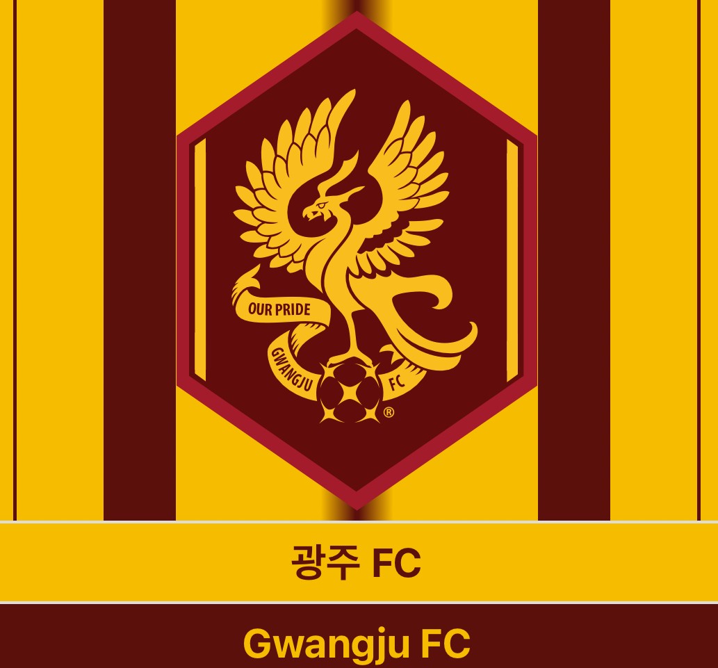 광주FC 감독 이정효, 대구FC전 앞둔 팬 사인회 개최