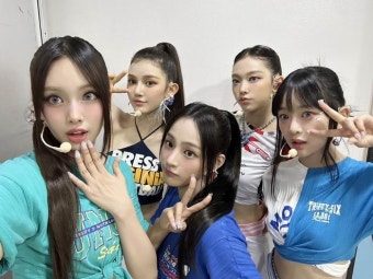 빌보드 핫100 66위로 진입한 걸그룹 뉴진스 - 엽기사진실 - 이종격투기 빌보드 핫100 66위로 진입한 걸그룹 뉴진스