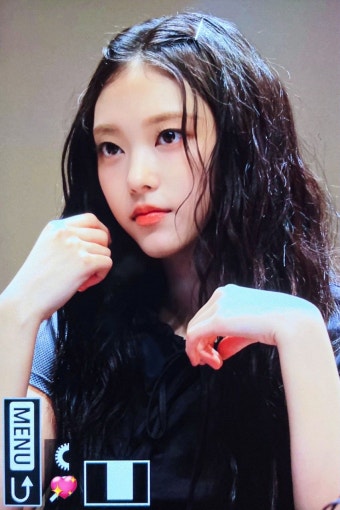 오늘 뉴진스 완전체 팬 싸인회 - 엽기사진실 - 이종격투기 오늘 뉴진스 완전체 팬 싸인회