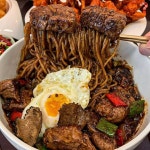 압구정에 있다는 트러블 스테이크 짜장면 - 엽기사진실 - 이종격투기 압구정에 있다는 트러블 스테이크 짜장면