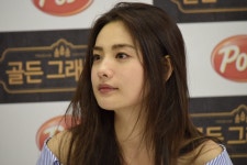 너네는 나나 장발 vs 단발 중에 취향 뭐야 - 악플달면 쩌리쩌려버려... 차분한 20대들의 알흠다운 공간 너네는 나나 장발 vs 단발 중에 취향 뭐야