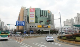 전국 이마트 매출 top10 - 악플달면 쩌리쩌려버려 - ＊여성시대＊ 차분한 20대들의 알흠다운 공간 전국 이마트 매출 top10