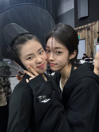 리정 인스타에 올라온 배우 노윤서.jpg - 막이슈 - 쭉빵카페 리정 인스타에 올라온 배우 노윤서.jpg