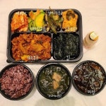 더쿠 - 가성비 한식뷔페에서 파는 한식 도시락