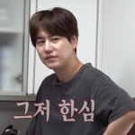 실시간으로 붓기 빠지는 게 보였던 규현.jpg - 악플달면 쩌리쩌려버려 - ＊여성시대＊ 차분한 20대들의 알흠다운 공간 실시간으로 붓기 빠지는... 