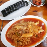 어릴 적 친구들하고 김밥천국 가면 잘 시키던 메뉴 - 악플달면 쩌리쩌려버려 - ＊여성시대＊ 차분한 20대들의 알흠다운 공간 어릴 적 친구들하고... 