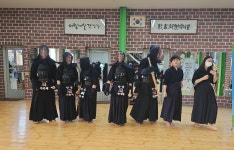 자료사진 3 - 관원의 행사 및 사진 앨범 - 대한검도회 안성검도관 자료사진 3