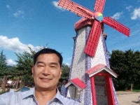 대동 하늘공원 - 문화예술마당 - 오재진 나무 대동 하늘공원