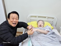 다른 요양원과 완전히 다른 것은 바로 이것입니다!!! - 효벤트 요양원 - 박진하 효벤트가 다른 요양원과 완전히 다른 것은 바로 이것입니다!!!