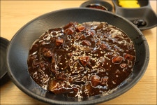 2025.11.30.(일) - 당진 5일장+전통시장+어시장 / 한진포구 전망대 / 서산 한우목장 웰빙산책로 / 로드1950 카페 - 2 - 당일여행 사진 보기... 