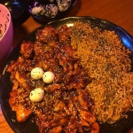 꼬꼬아찌 숯불치킨 비주얼.......jpg - 웃긴자료 ‥‥‥‥‥、 - 도탁스 (DOTAX) 꼬꼬아찌 숯불치킨 비주얼.......jpg