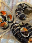 졸지에 떡볶이 축제가 돼버린 김천 김밥축제.jpg - 웃긴자료 ‥‥‥‥‥、 - 도탁스 (DOTAX) 졸지에 떡볶이 축제가 돼버린 김천 김밥축제.jpg