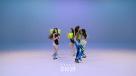 머리카락도 같이 춤추는 뉴진스 Attention - 웃긴자료 ‥‥‥‥‥、 - 도탁스 (DOTAX) 머리카락도 같이 춤추는 뉴진스 Attention