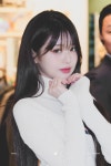 오늘자 더현대 타미힐피거 팝업스토어 아이브 장원영 - 웃긴자료... - 도탁스 (DOTAX) 오늘자 더현대 타미힐피거 팝업스토어 아이브 장원영