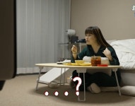 수현이 밥먹는 모습을 보고 표정이 어두워진 찬혁.jpg - 웃긴자료... - 도탁스 (DOTAX) 수현이 밥먹는 모습을 보고 표정이 어두워진 찬혁.jpg