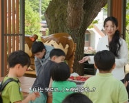 너네 퀸카 노래 알지??.jpg - 웃긴자료 ‥‥‥‥‥、 - 도탁스 (DOTAX) 너네 퀸카 노래 알지??.jpg