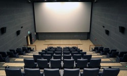 대한민국에서 가장 작은 CGV - 웃긴자료 ‥‥‥‥‥、 - 도탁스 (DOTAX) 대한민국에서 가장 작은 CGV