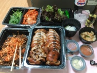 배달로 시켜먹을때 회와 족발의 공통점..jpg - 웃긴자료 ‥‥‥‥‥、 - 도탁스 (DOTAX) 배달로 시켜먹을때 회와 족발의 공통점..jpg