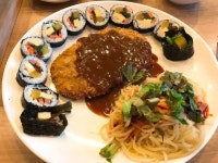 김밥천국 7000원짜리 스페셜 정식 - 웃긴자료 ‥‥‥‥‥、 - 도탁스 (DOTAX) 김밥천국 7000원짜리 스페셜 정식