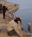 한순간 모든 걸 잃는 장면.gif - 웃긴자료 ‥‥‥‥‥、 - 도탁스 (DOTAX) 한순간 모든 걸 잃는 장면.gif